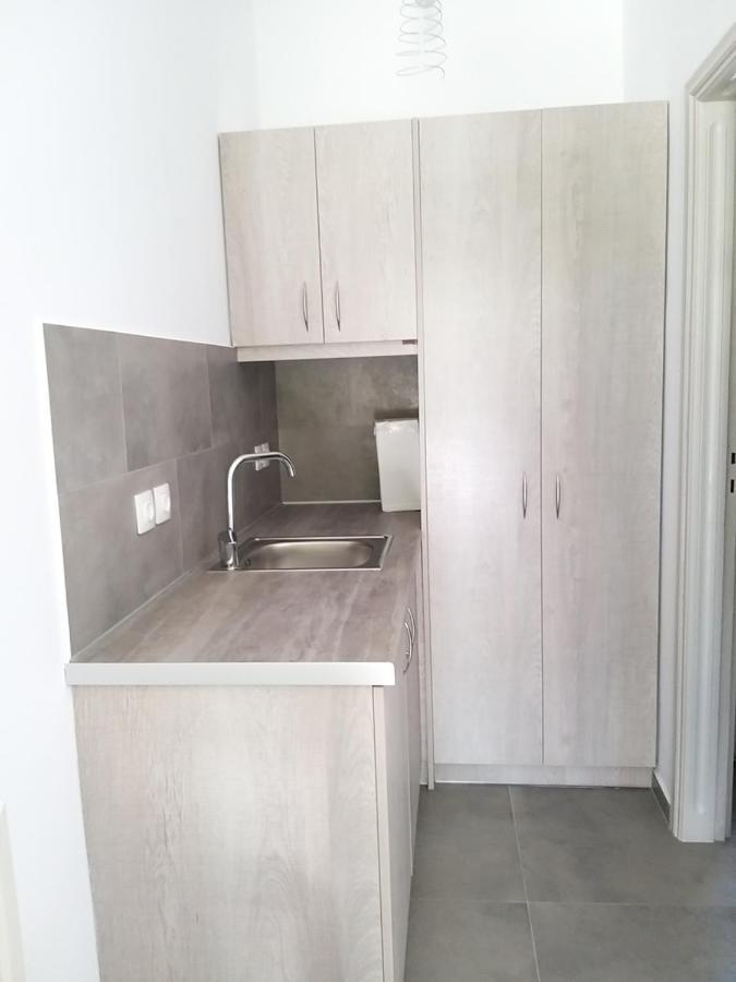 Mavrikou Helen Apartments 斯基罗斯岛 外观 照片